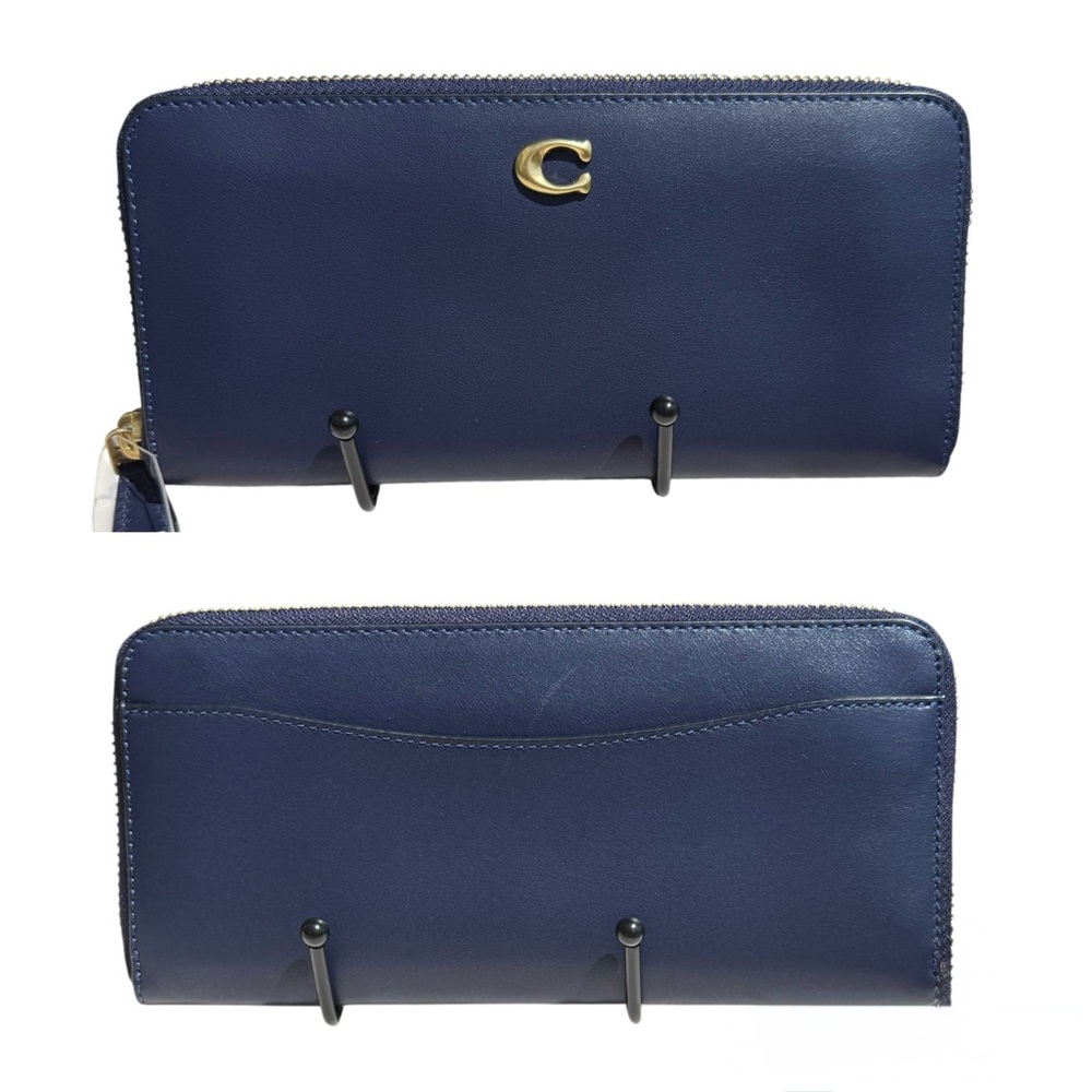 Coach NWT Essentials Slim Navy Blue Accordion Zip Around Calfskin Wallet